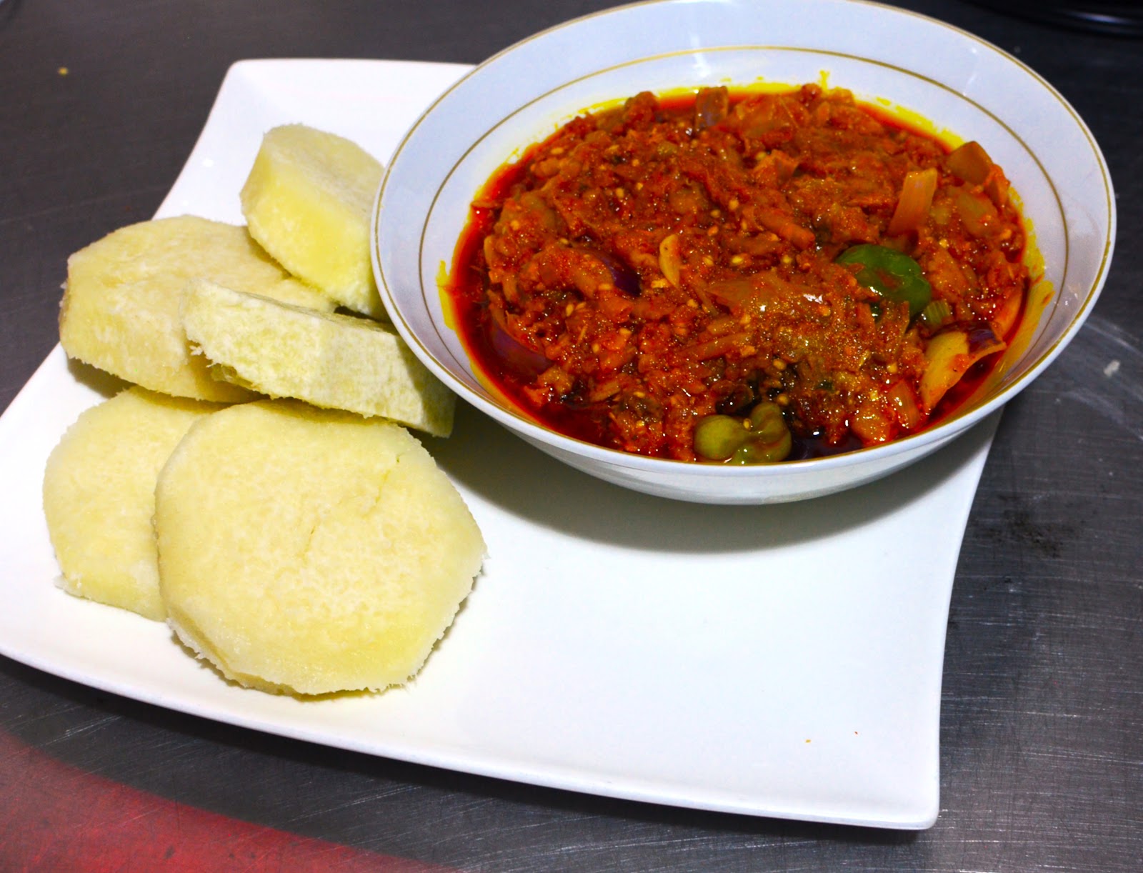 Boiled Yam / Plantain with Garden Eggs Stew